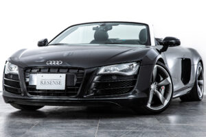 R8 スパイダー FSIクワトロ 4WD