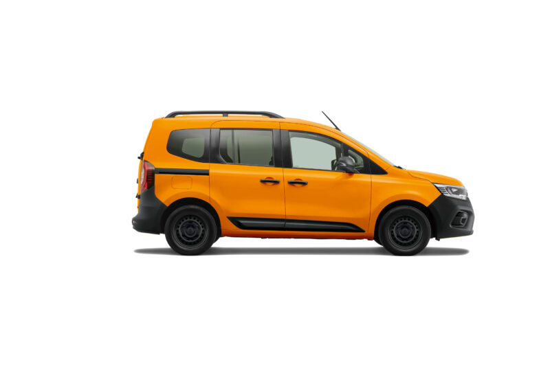 太陽の降り注ぐ地中海をイメージ　ルノー・カングーにクルール・ディーゼル登場