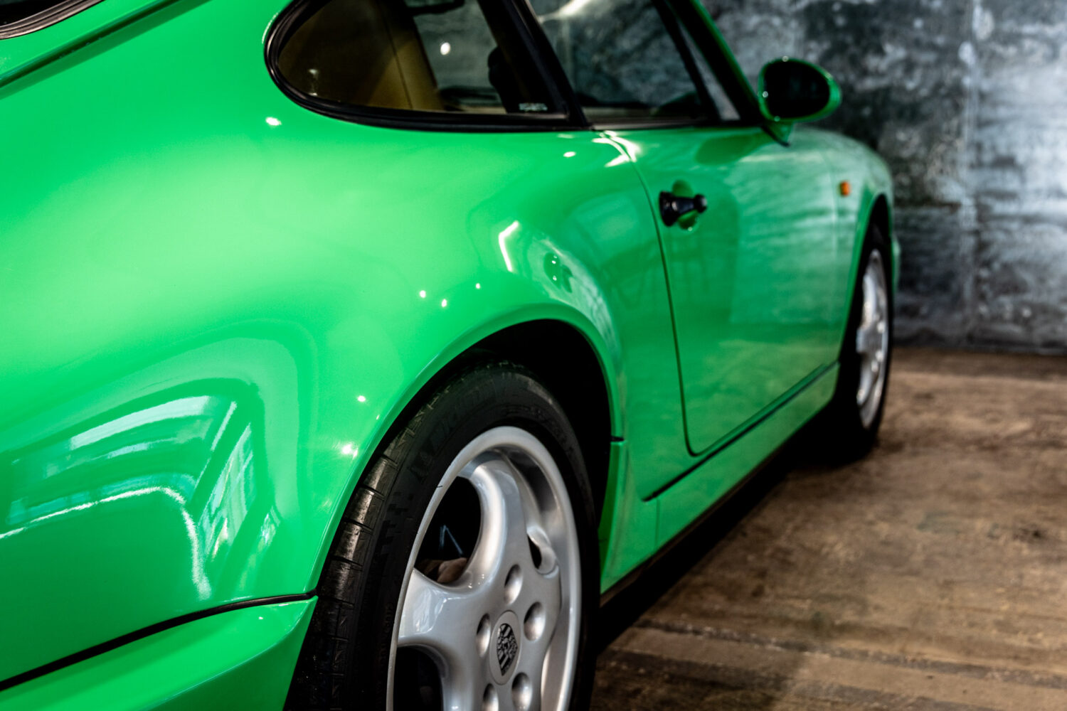 911 カレラ2 ティプトロニック　左H