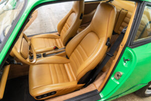911 カレラ2 ティプトロニック　左H