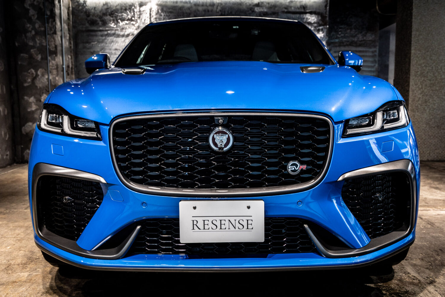 Fペイス SVR5.0L P550 4WD