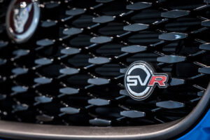 Fペイス SVR5.0L P550 4WD