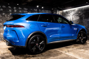 Fペイス SVR5.0L P550 4WD