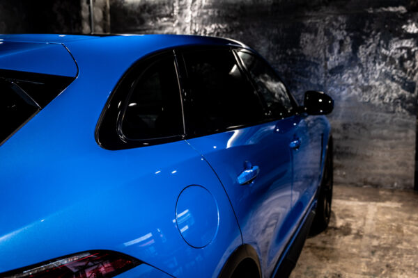 Fペイス SVR5.0L P550 4WD