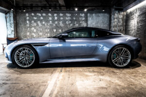 DB12　4.0