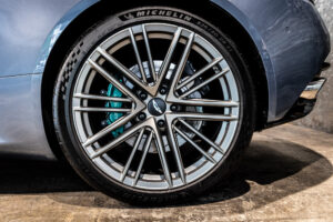 DB12　4.0