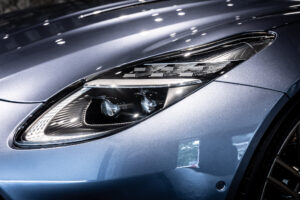DB12　4.0