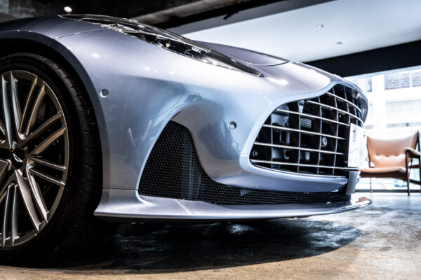 DB12　4.0