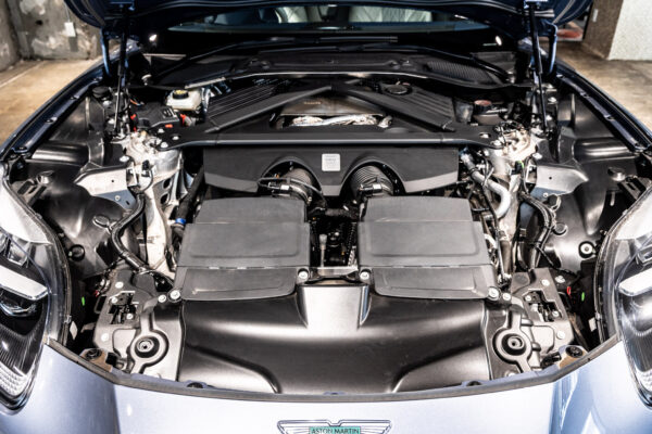DB12　4.0