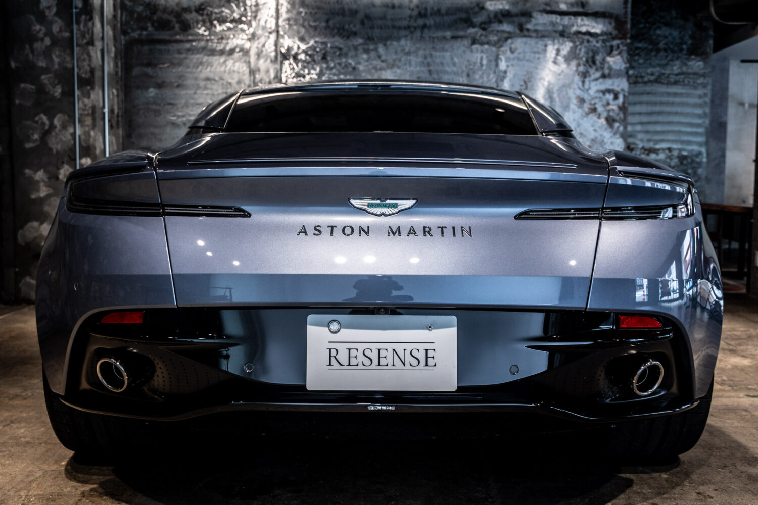 DB12　4.0