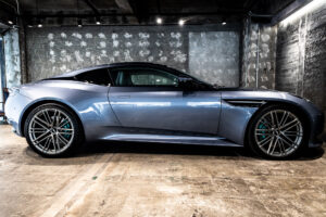 DB12　4.0