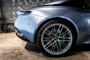 DB12　4.0