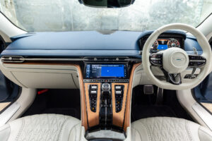 DB12　4.0