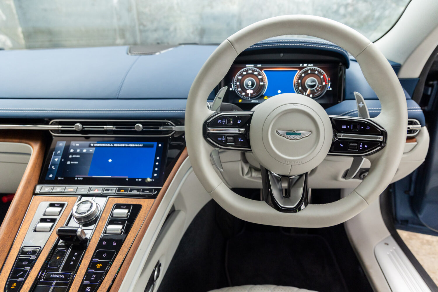 DB12　4.0