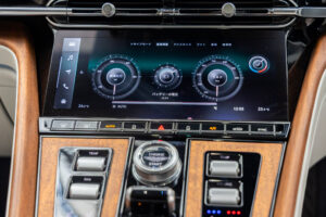 DB12　4.0