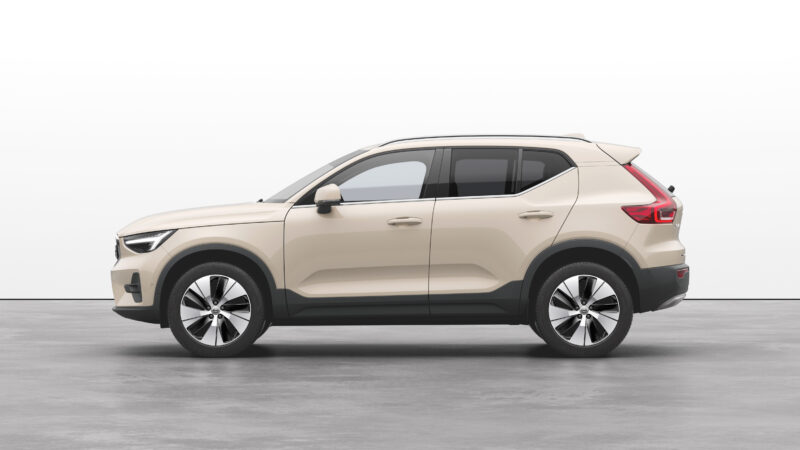 ボルボXC40　仕様を一部変更し、新しいインターフェイスを採用　使い勝手向上へ