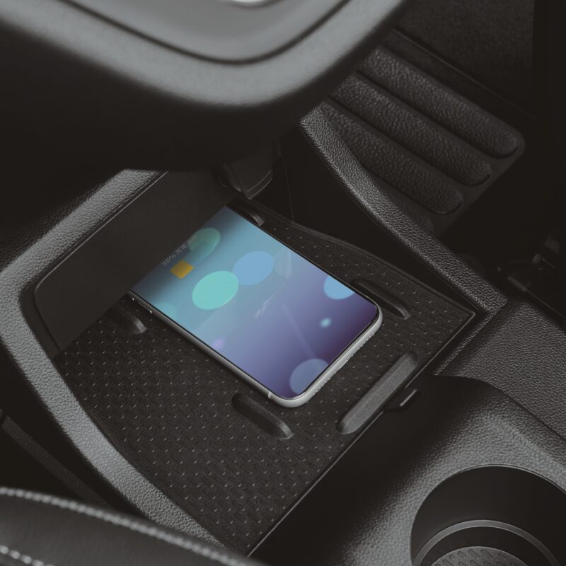 太陽の降り注ぐ地中海をイメージ　ルノー・カングーにクルール・ディーゼル登場