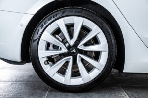 モデル3 ロングレンジ デュアルモーター AWD