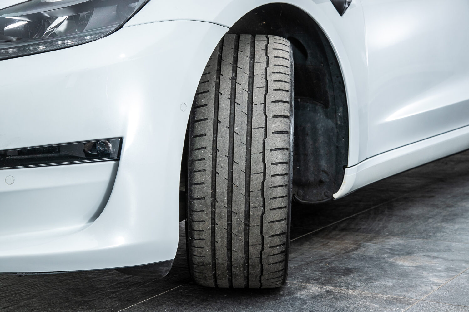 モデル3 ロングレンジ デュアルモーター AWD