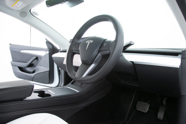 モデル3 ロングレンジ デュアルモーター AWD