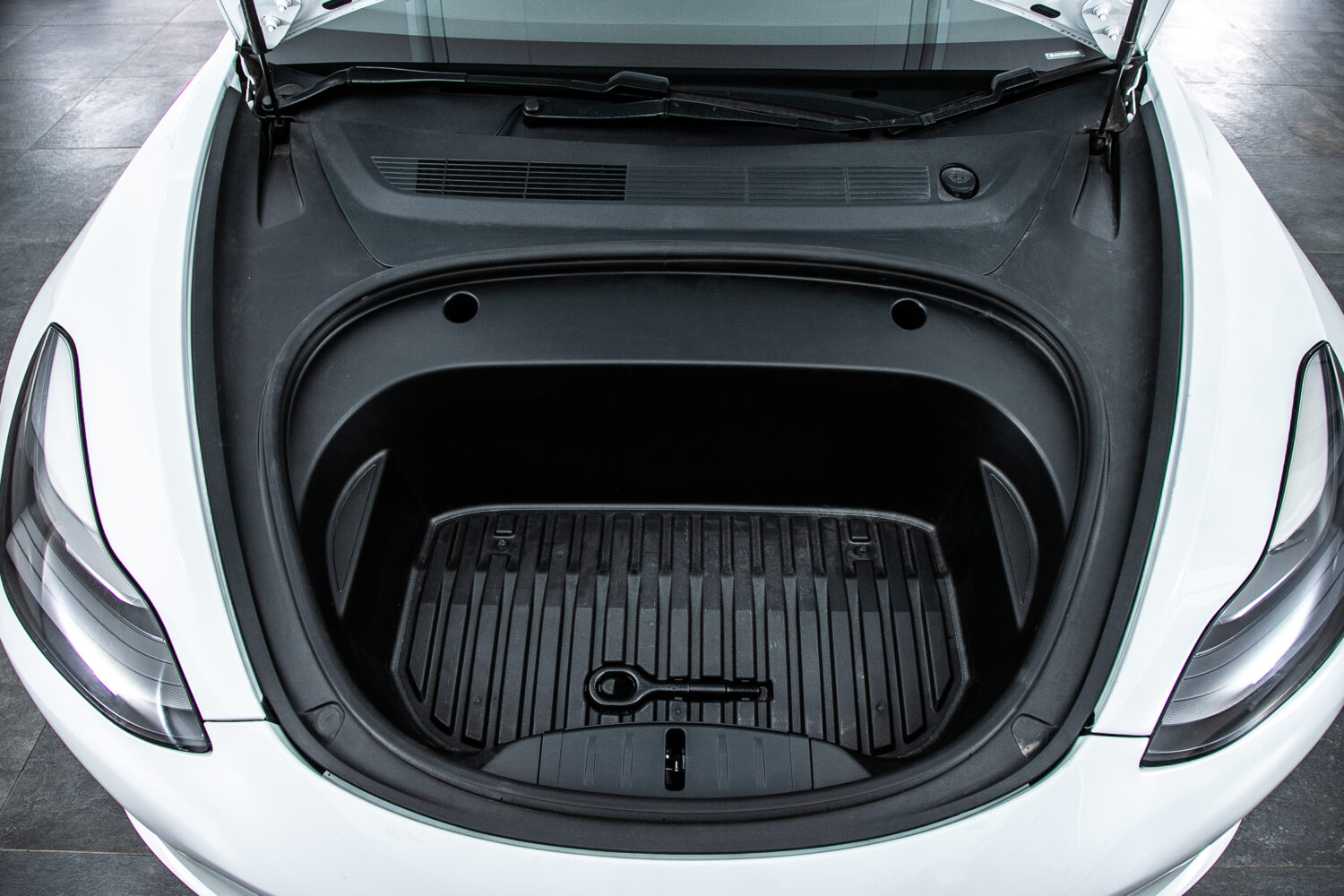 モデル3 ロングレンジ デュアルモーター AWD