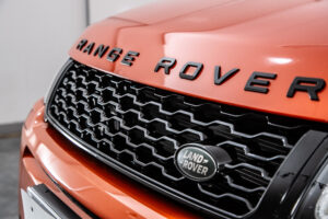 レンジローバーイヴォーク Conv.HSE Dynamic 2.0LP240 4WD