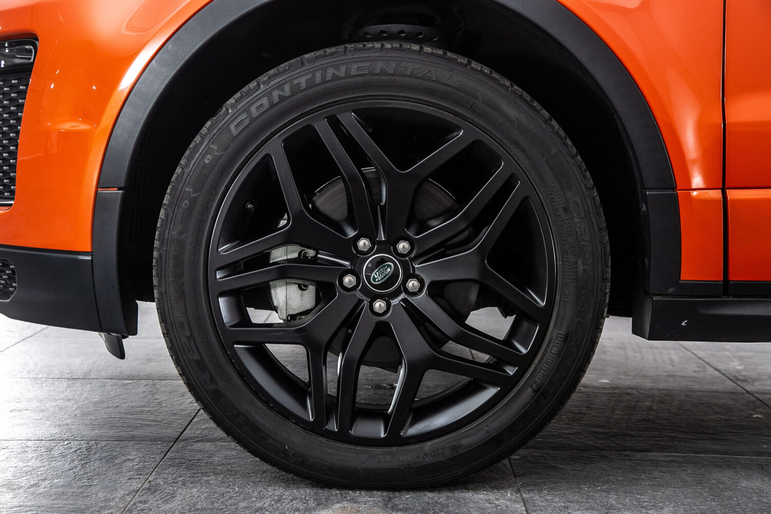 レンジローバーイヴォーク Conv.HSE Dynamic 2.0LP240 4WD