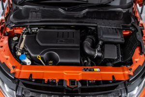 レンジローバーイヴォーク Conv.HSE Dynamic 2.0LP240 4WD