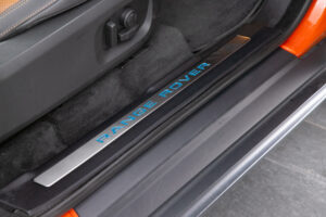 レンジローバーイヴォーク Conv.HSE Dynamic 2.0LP240 4WD