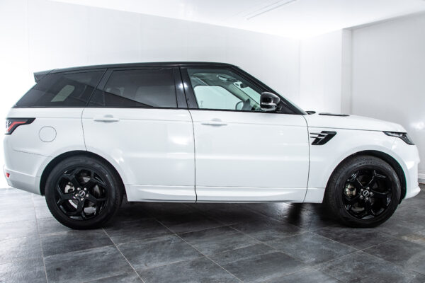 レンジローバー スポーツ SE (ディーゼル) 4WD