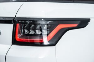 レンジローバー スポーツ SE (ディーゼル) 4WD
