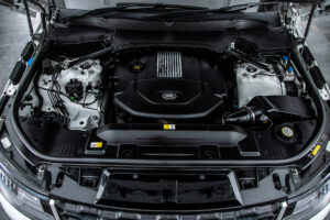 レンジローバー スポーツ SE (ディーゼル) 4WD