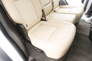 レンジローバー スポーツ SE (ディーゼル) 4WD