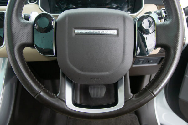 レンジローバー スポーツ SE (ディーゼル) 4WD