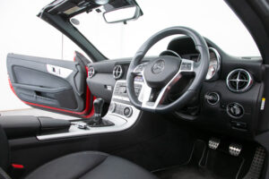 SLK200 MT