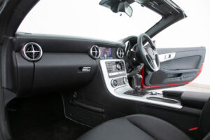 SLK200 MT