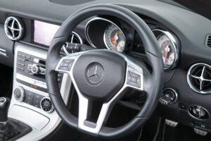 SLK200 MT