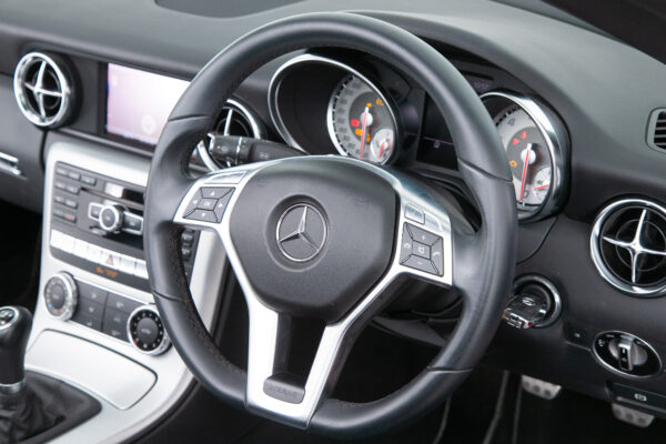 SLK200 MT