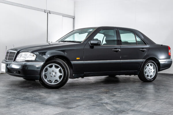 C200