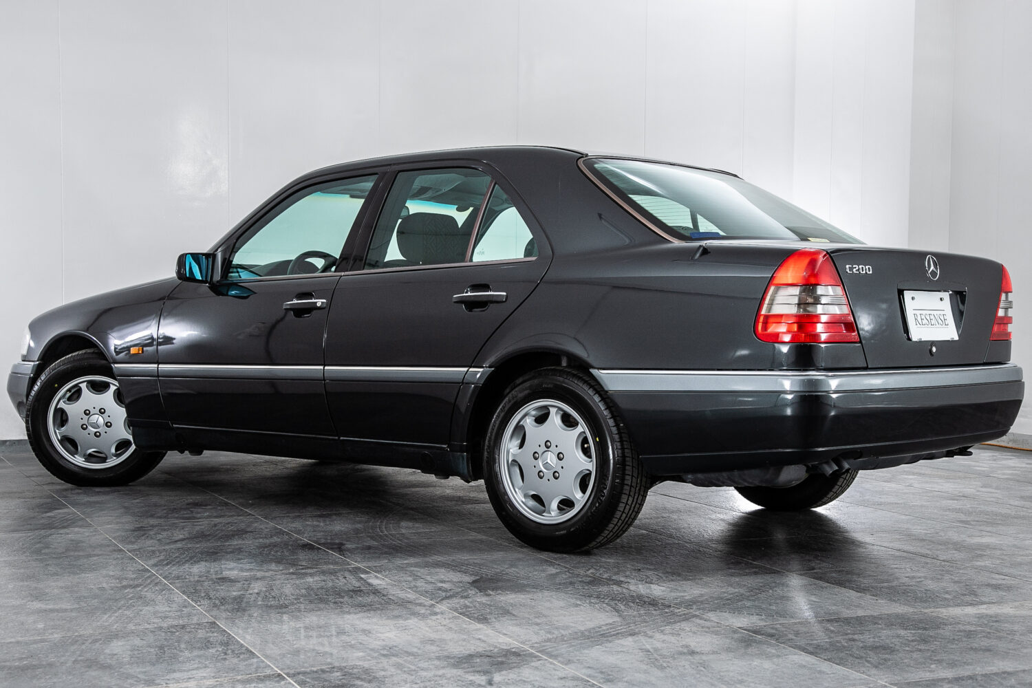 C200