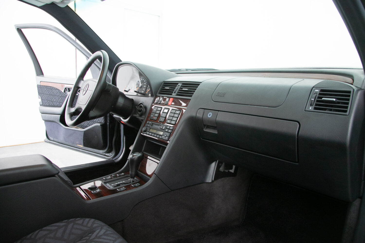 C200