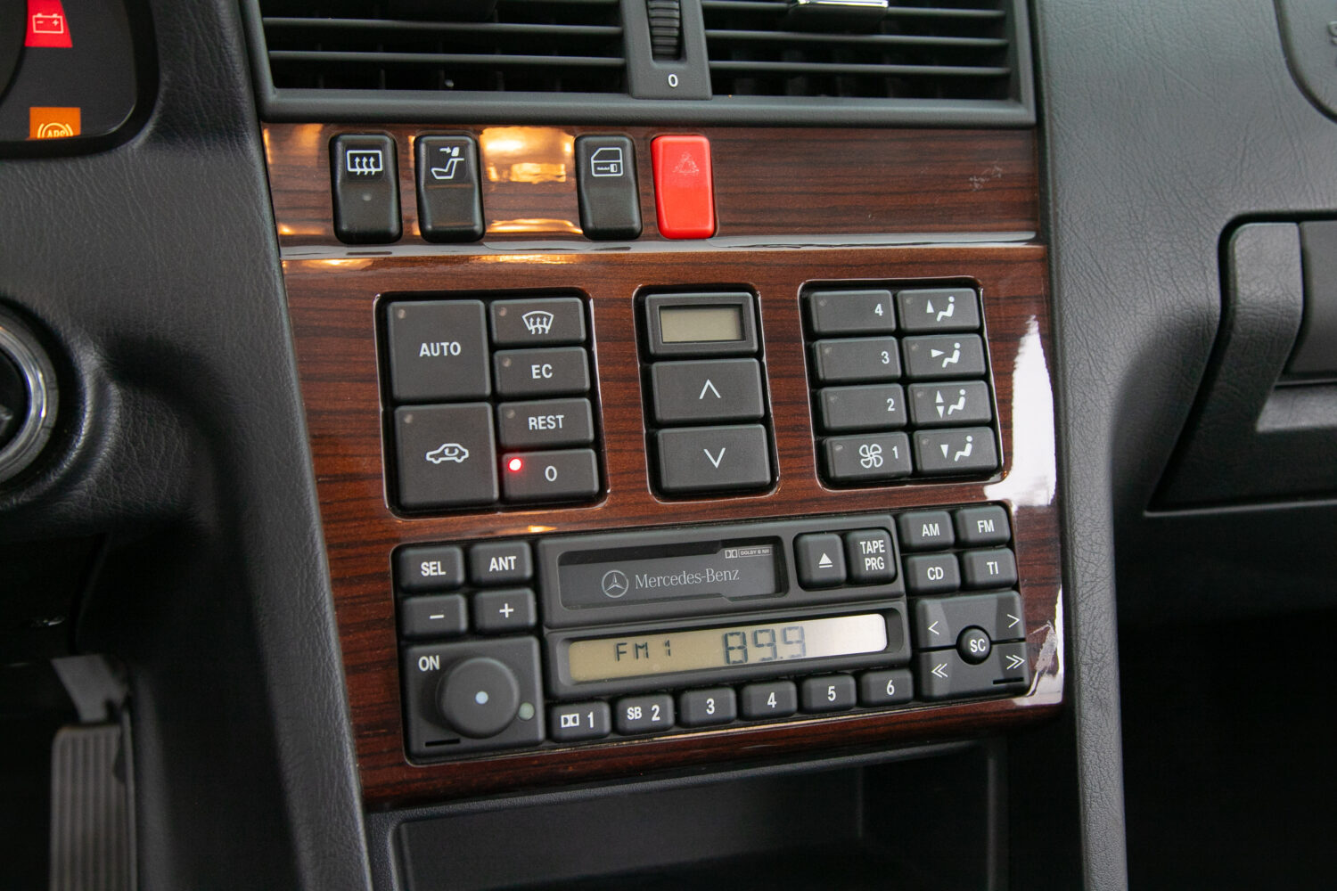 C200