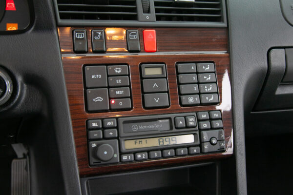 C200
