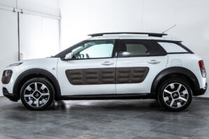C4カクタス 1.2 200台限定車