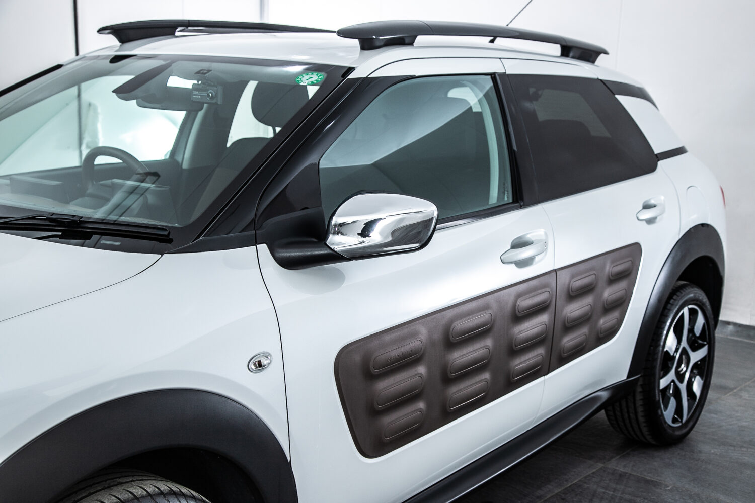 C4カクタス 1.2 200台限定車