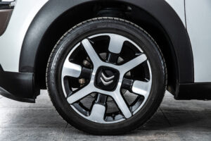 C4カクタス 1.2 200台限定車