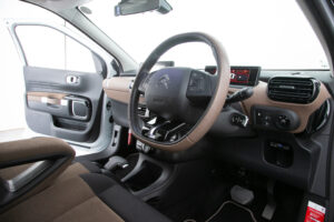 C4カクタス 1.2 200台限定車