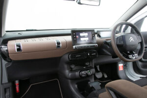 C4カクタス 1.2 200台限定車