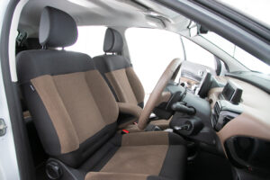 C4カクタス 1.2 200台限定車