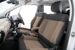C4カクタス 1.2 200台限定車